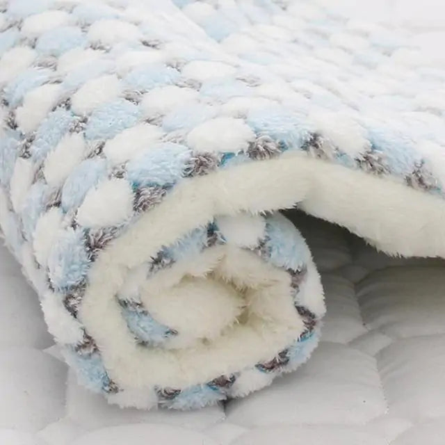 Flauschige Kuscheldecke für Haustiere